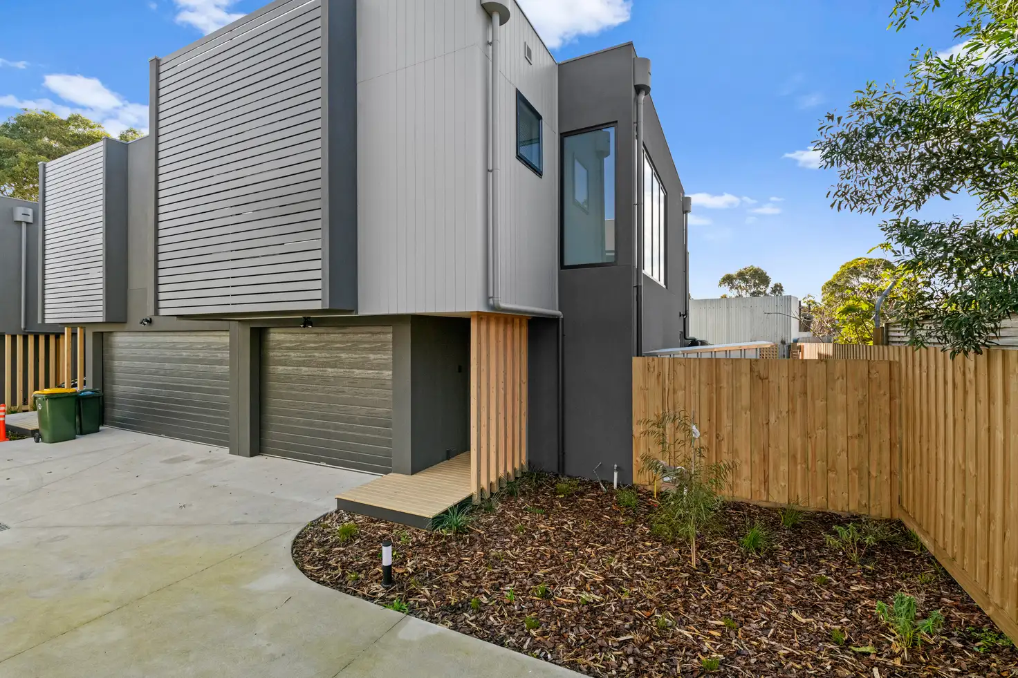 Main view of Homely townhouse listing, 4/60 Mcmahons Rd, Frankston VIC 3199