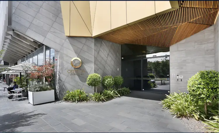 3 Yarra St