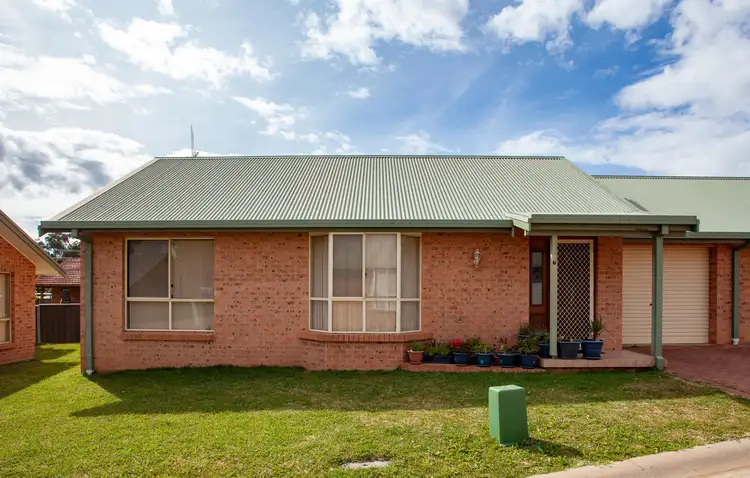 3/153 Gisborne Street, Wellington NSW 2820