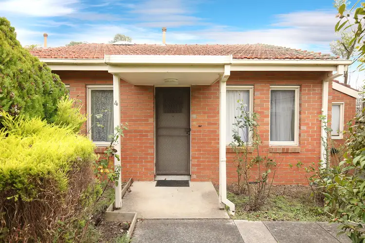 149-151 Woodhouse Grove