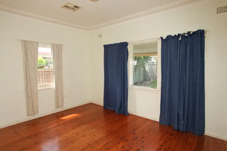 Seventh view of Homely house listing, 136 Warne St, Wellington NSW 2820