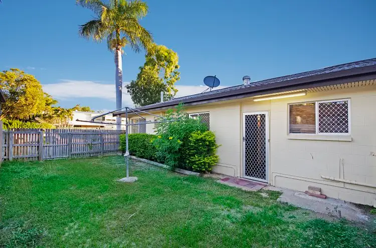 Second view of Homely apartment listing, 2/2 Bultarra Crescent, Kirwan QLD 4817