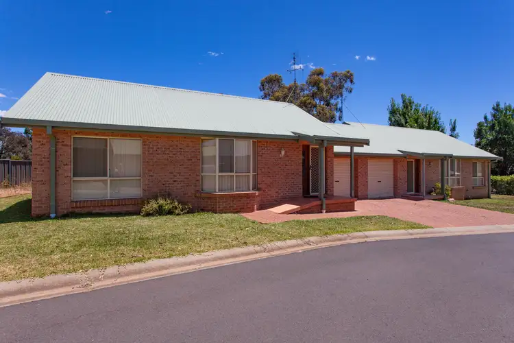Main view of Homely unit listing, 8 & 9 / 153 Gisborne St, Wellington NSW 2820