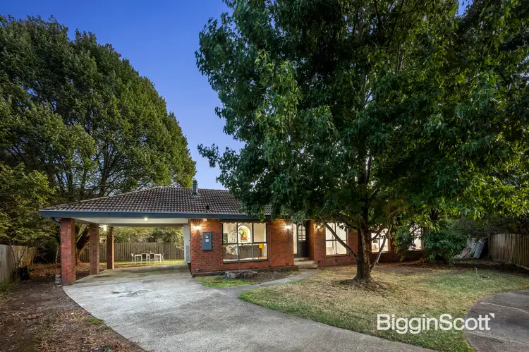 7 Cradley Ct