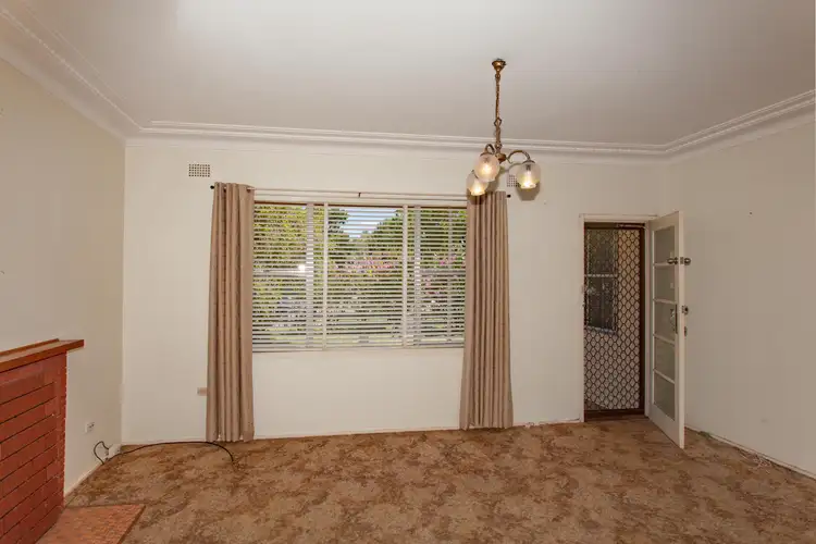 Second view of Homely house listing, 4 Gisborne St, Wellington NSW 2820