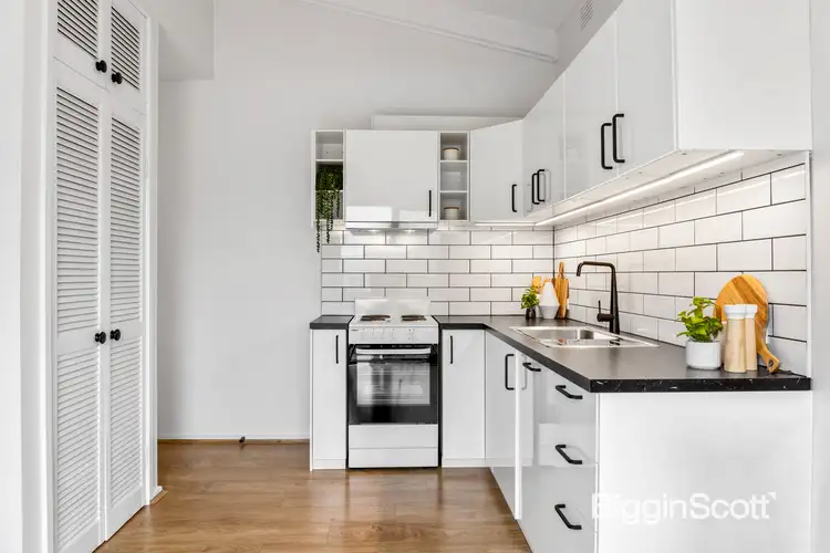 Fourth view of Homely unit listing, 1/5 Rotherwood Ave, Mitcham VIC 3132