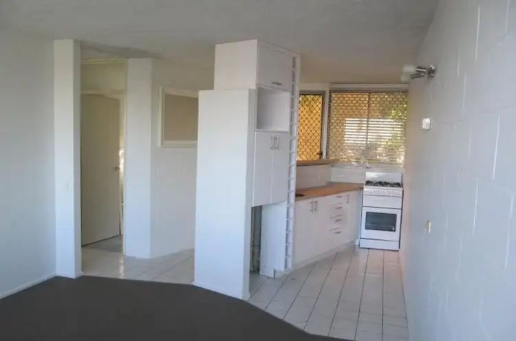 Second view of Homely unit listing, 2/31 Dauphin Terrace, Highgate Hill QLD 4101