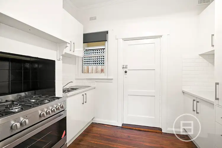 Fourth view of Homely unit listing, 2/33 Redan Street, St Kilda VIC 3182