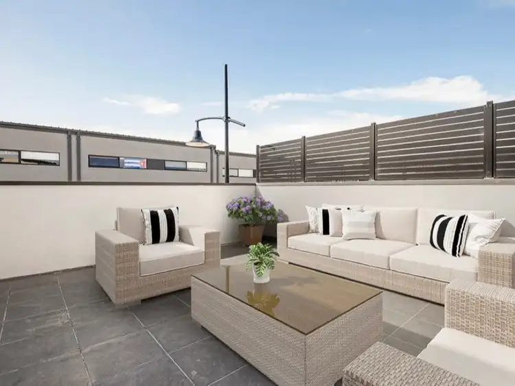 Sixth view of Homely townhouse listing, 17 Lapis Walk, Craigieburn VIC 3064