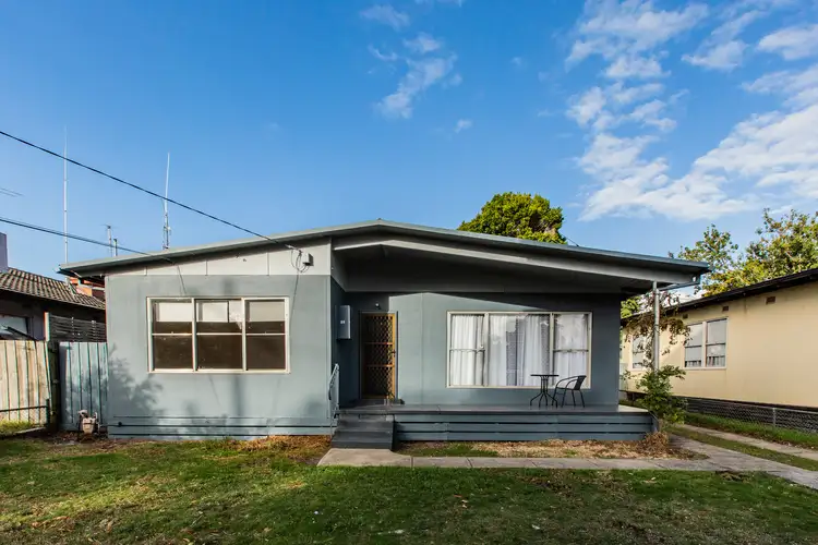 25 Mahogany Avenue