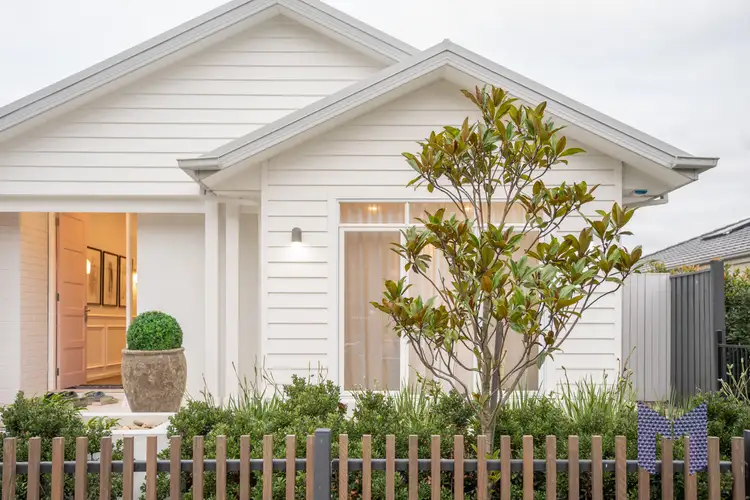 24 Olivine Bvd, Donnybrook VIC 3064