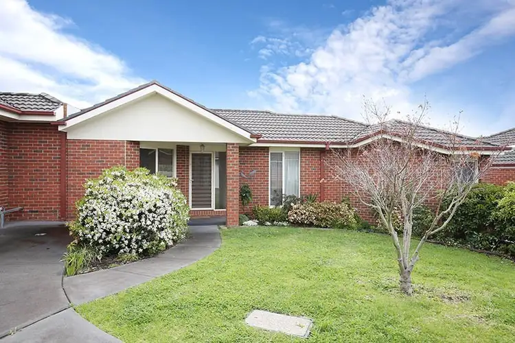 Main view of Homely unit listing, 2/3-5 Narallah Grove, Box Hill North VIC 3129