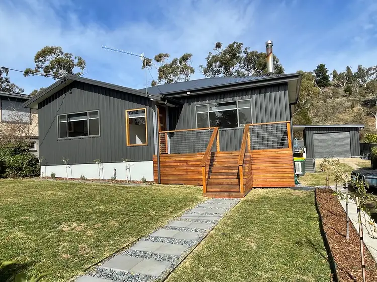 27 BLAIRGOWRIE AVENUE, Cooma NSW 2630