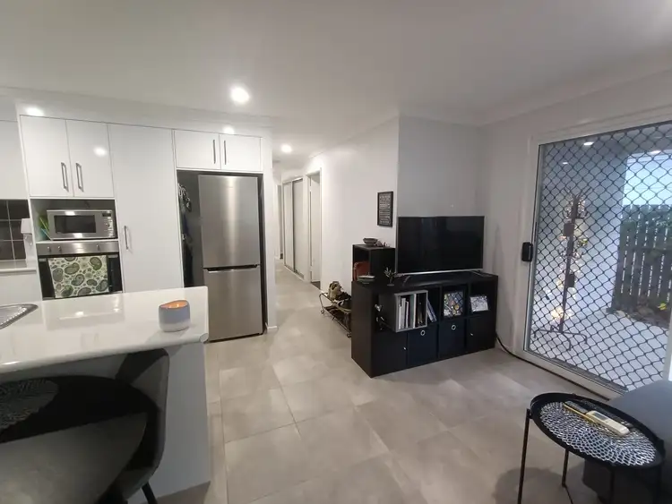 Sixth view of Homely house listing, UNIT 5/15 CARD STREET, Berserker QLD 4701
