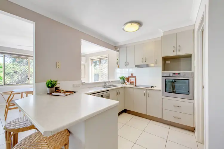 Fifth view of Homely house listing, 4 FULLER COURT, Murrumba Downs QLD 4503