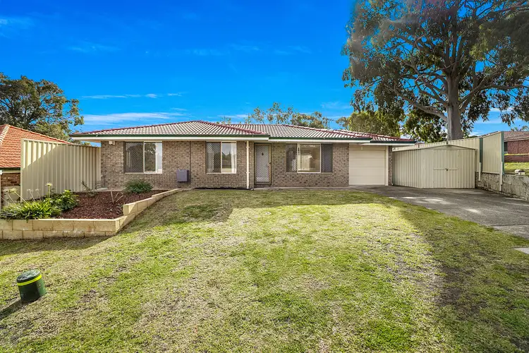2 DU MAURIER ROAD, North Lake WA 6163