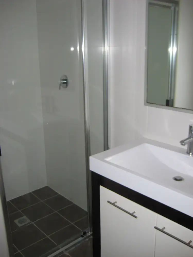 Sixth view of Homely villa listing, UNIT 2/6 KULGOA AVENUE, Ryde NSW 2112
