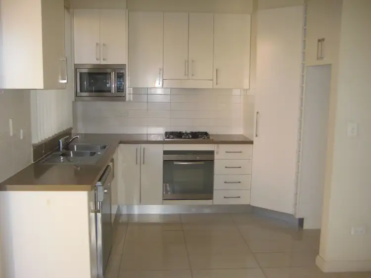 Seventh view of Homely villa listing, UNIT 2/6 KULGOA AVENUE, Ryde NSW 2112