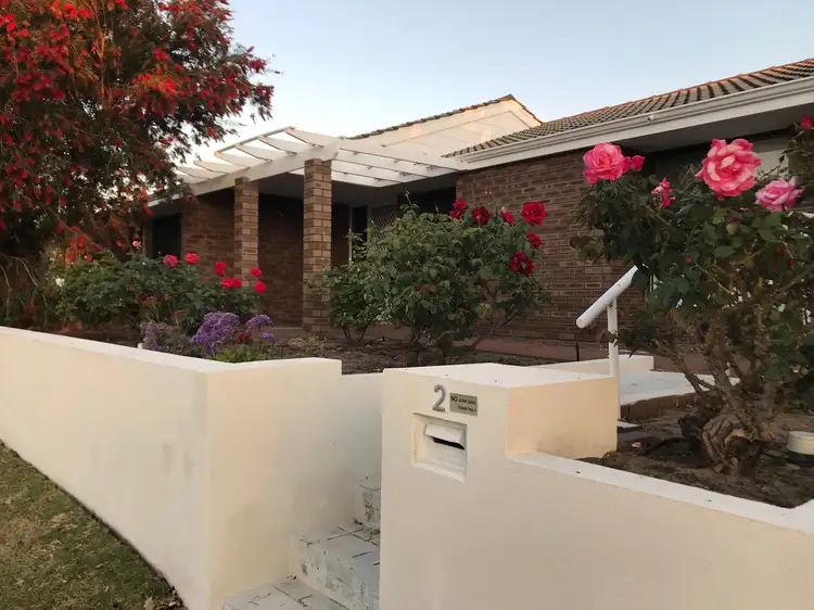 2 INVERARAY CRESCENT, Hamersley WA 6022