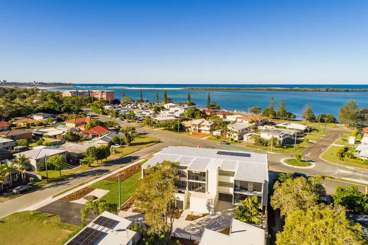 8/12 Anning Avenue, Golden Beach QLD 4551
