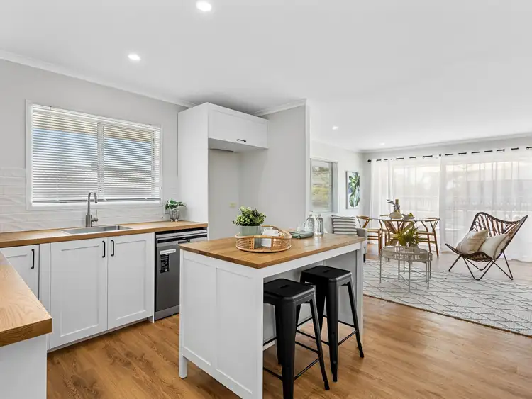 Sixth view of Homely house listing, 7 TAMARIX STREET, Alexandra Hills QLD 4161