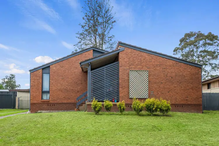 48 MCKELLAR CRESCENT, South Windsor NSW 2756