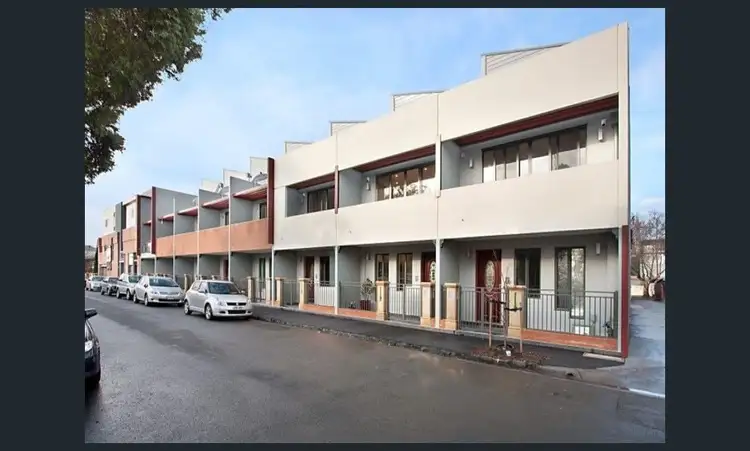 Main view of Homely townhouse listing, 2 PARK STREET, Abbotsford VIC 3067