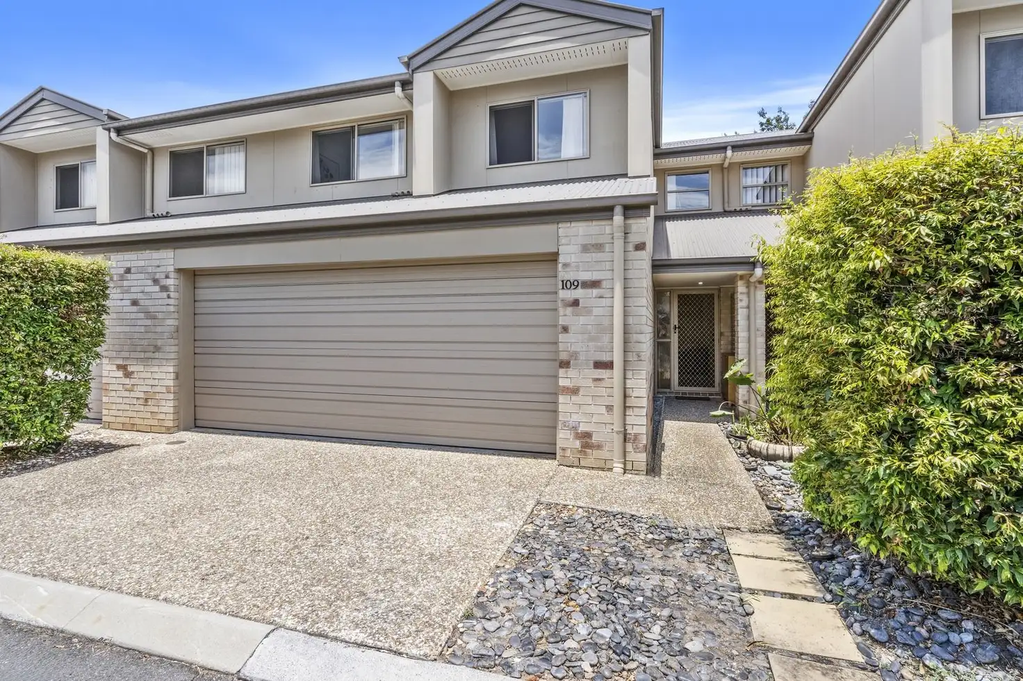 Main view of Homely townhouse listing, UNIT 109/172-180 FRYAR ROAD, Eagleby QLD 4207