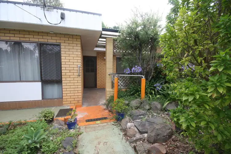 14 BINNS STREET, South Toowoomba QLD 4350