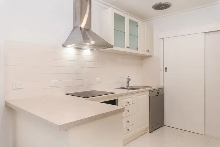 Fourth view of Homely unit listing, UNIT 1/68 WATTLE VALLEY ROAD, Canterbury VIC 3126