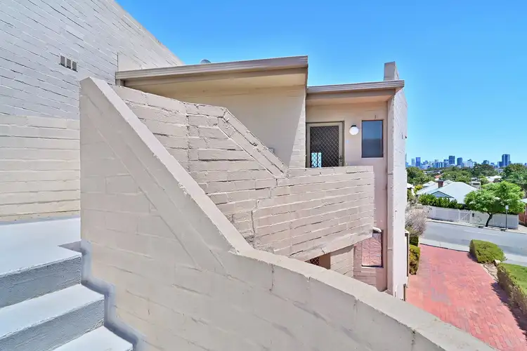 Fifth view of Homely apartment listing, UNIT 4/100 MCMASTER STREET, Victoria Park WA 6100