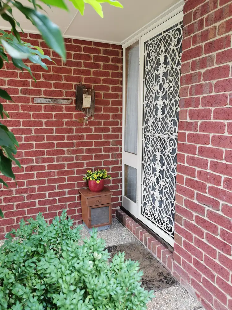 Fifth view of Homely house listing, 9 MACKENZIE CRESCENT, Wodonga VIC 3690