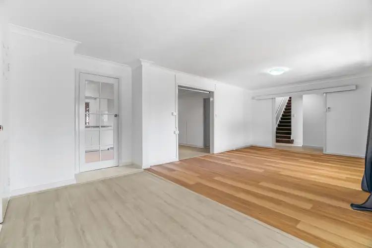 Sixth view of Homely house listing, 19 PARKLANDS SQUARE, Riverton WA 6148