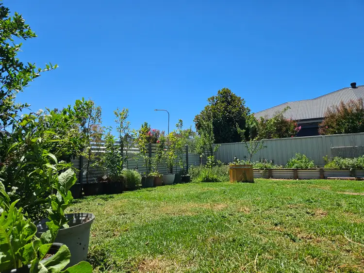 Fifth view of Homely house listing, 5 ANN DRIVE, Jindera NSW 2642