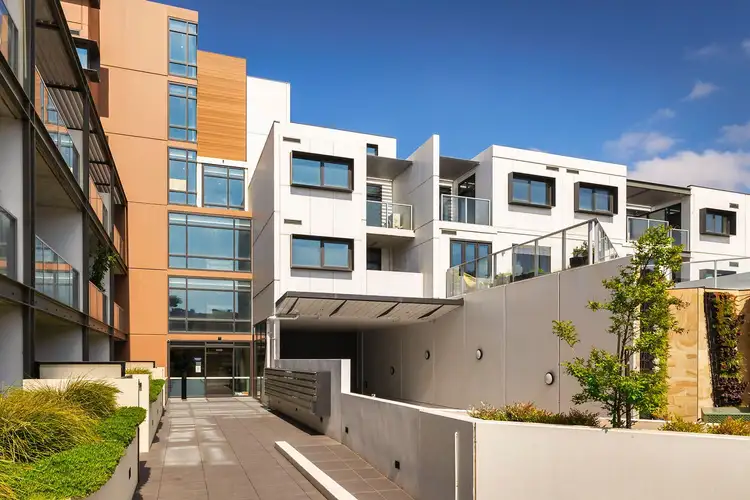 414/77 Hobsons Road, Kensington VIC 3031