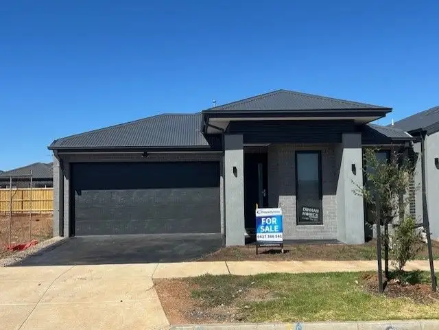 45 GANSHA STREET, Weir Views VIC 3338