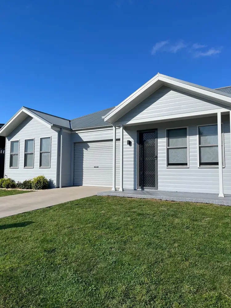 UNIT 3/6 SPRING STREET, Crookwell NSW 2583
