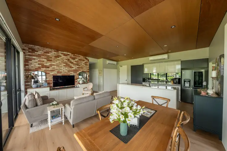 UNIT 401/1 HART STREET, Ashmore QLD 4214