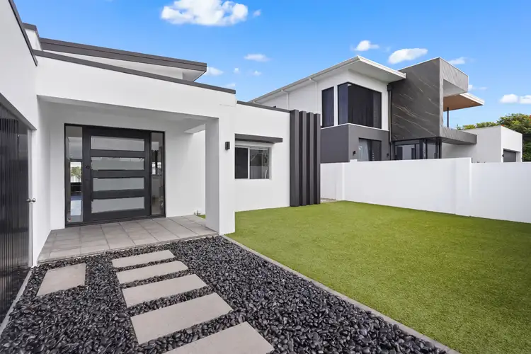 Fourth view of Homely house listing, 6 GRANT PLACE, Broadbeach Waters QLD 4218