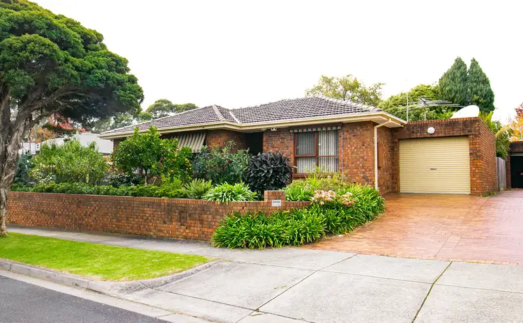 Main view of Homely unit listing, UNIT 1/5 LUCIA STREET, Blackburn South VIC 3130