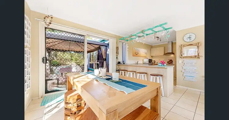 Fifth view of Homely house listing, 7 ETELKA WAY, Arundel QLD 4214
