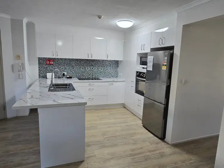 Sixth view of Homely unit listing, UNIT 38/36 AUSTRALIA AVENUE, Broadbeach QLD 4218