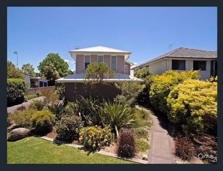 1/3 Coupland Avenue, Tea Gardens NSW 2324