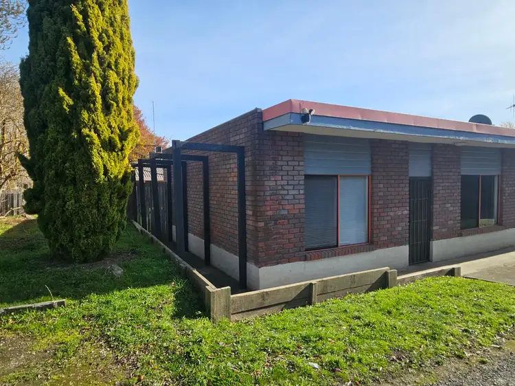 Fifth view of Homely unit listing, UNIT 1/80 BEAUCHAMP STREET, Kyneton VIC 3444