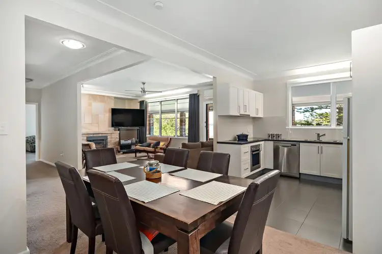 Fifth view of Homely house listing, 309 COAL POINT ROAD, Coal Point NSW 2283