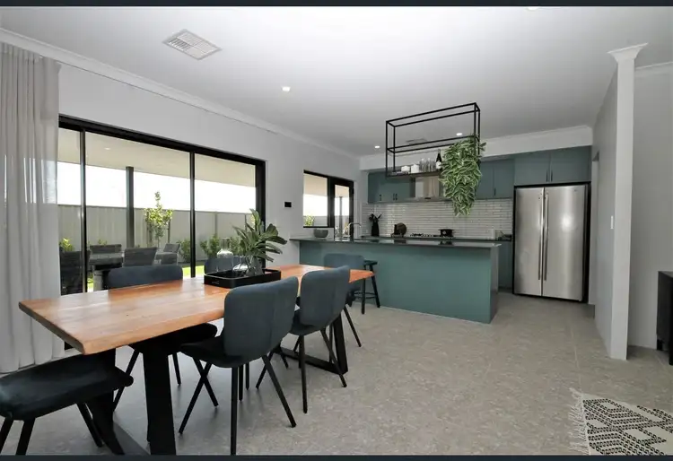 Sixth view of Homely house listing, 10 CHAMAELEON APPROACH, Australind WA 6233