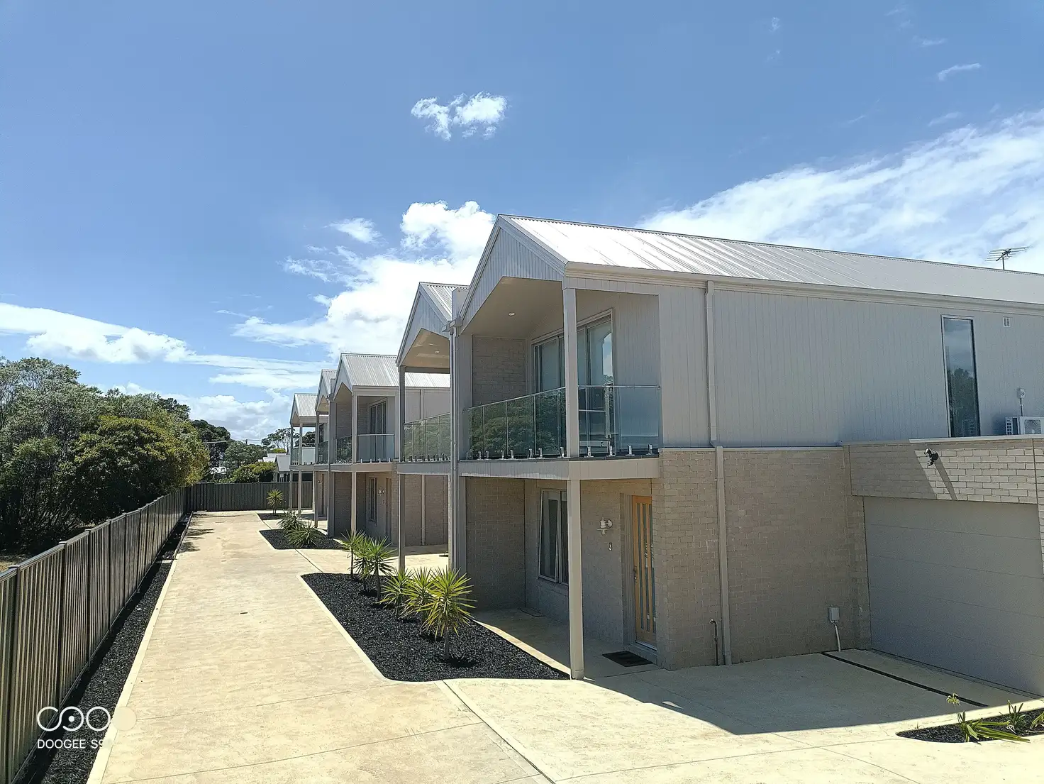 Main view of Homely townhouse listing, UNIT 3/47 LEVIENS ROAD, St Leonards VIC 3223