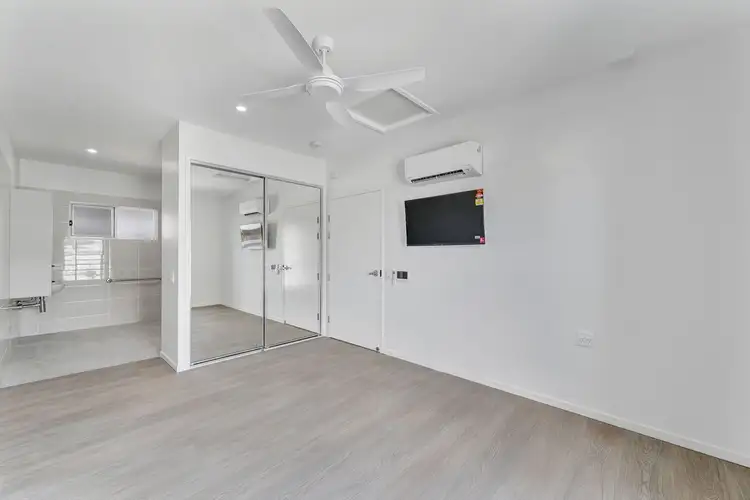 Fourth view of Homely villa listing, 31 SANTAL DRIVE, Rasmussen QLD 4815