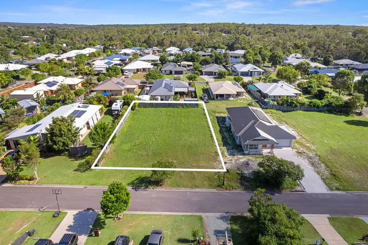 6 BOAMBILLEE CIRCUIT, Cooloola Cove QLD 4580