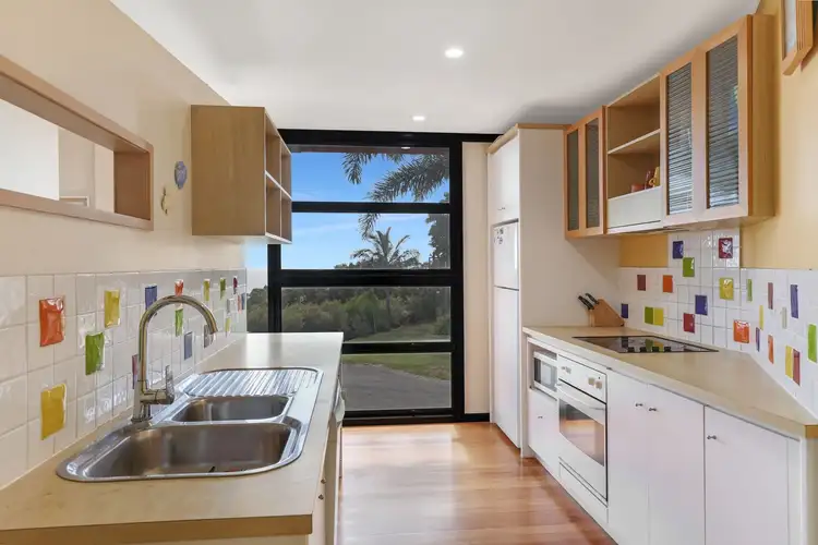 Fifth view of Homely house listing, 6 ROSEBY COURT, Point Lookout QLD 4183